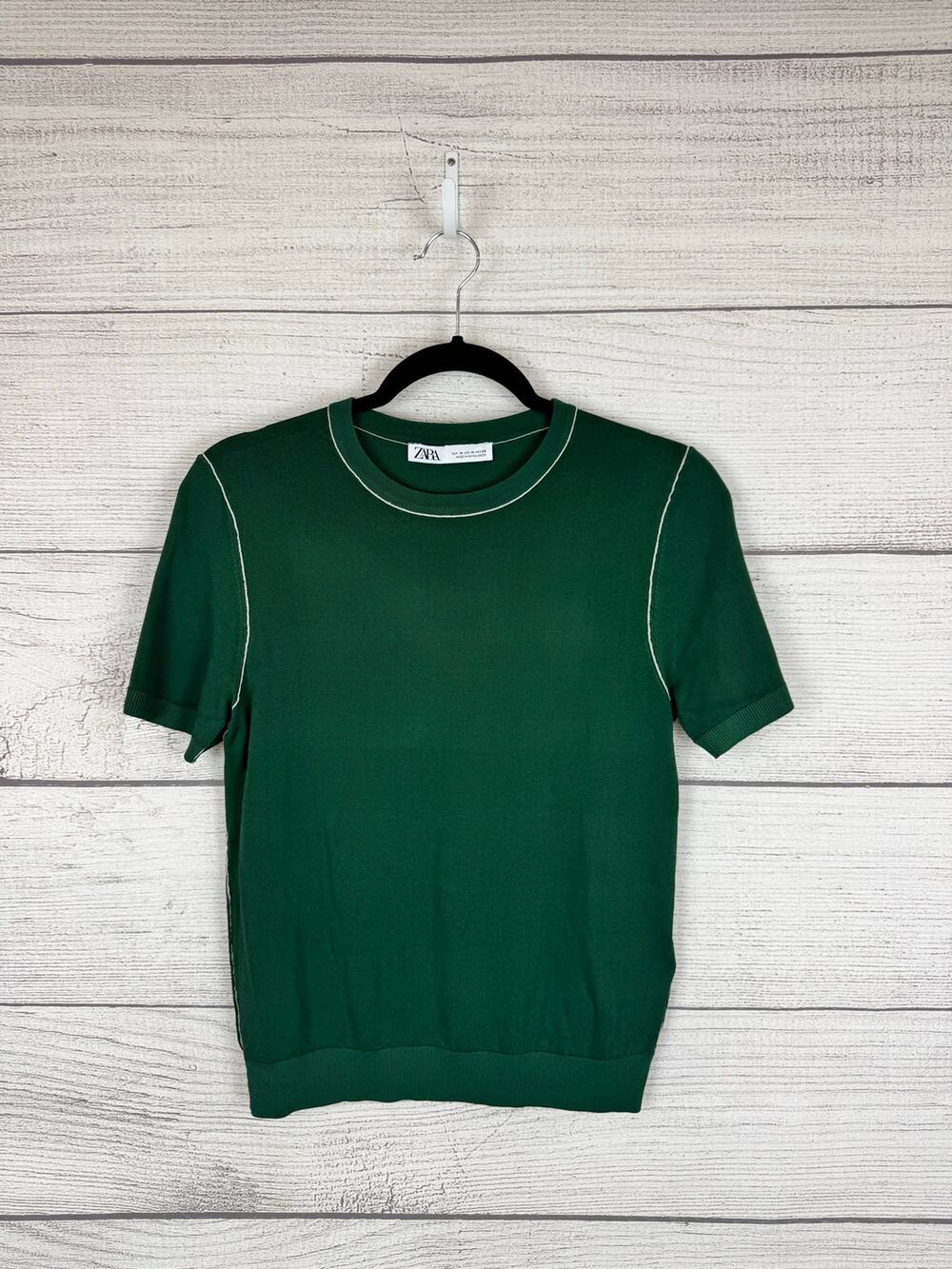 Zara Women's Green Stitched Short Sleeve Sleek Knit Top Size Medium
